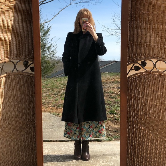 🖤 Vintage Wool Coat 🖤 - Picture 2 of 8